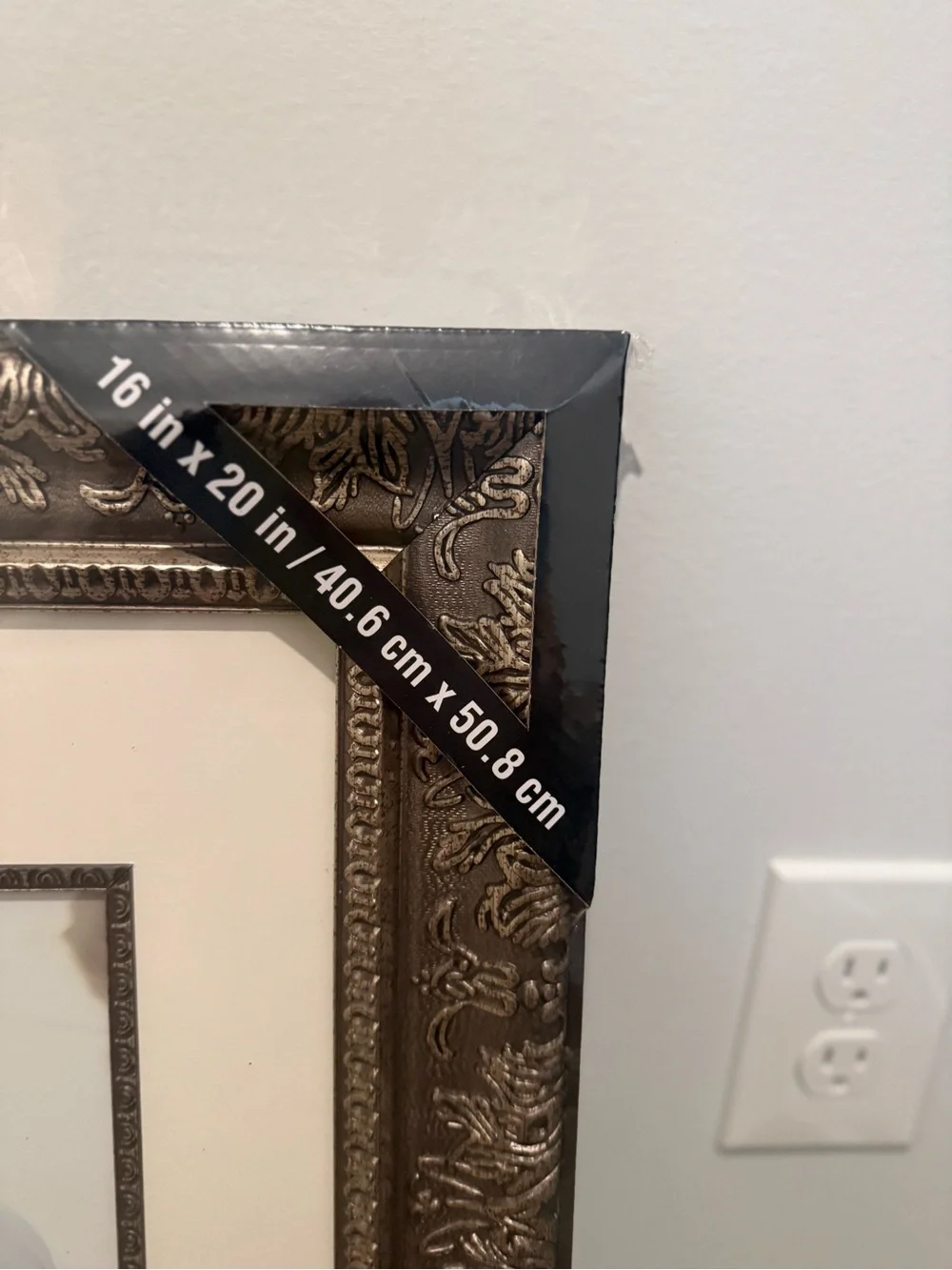 Classic Ornate Picture Frame in Gold-Toned Finish - Home Accents 3 for 30